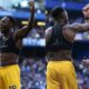 Danny Welbeck celebra de una forma peculiar su gol