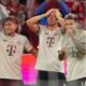 Harry Kane no se lo puede creer tras anotar 100 goles para Bayern Múnich