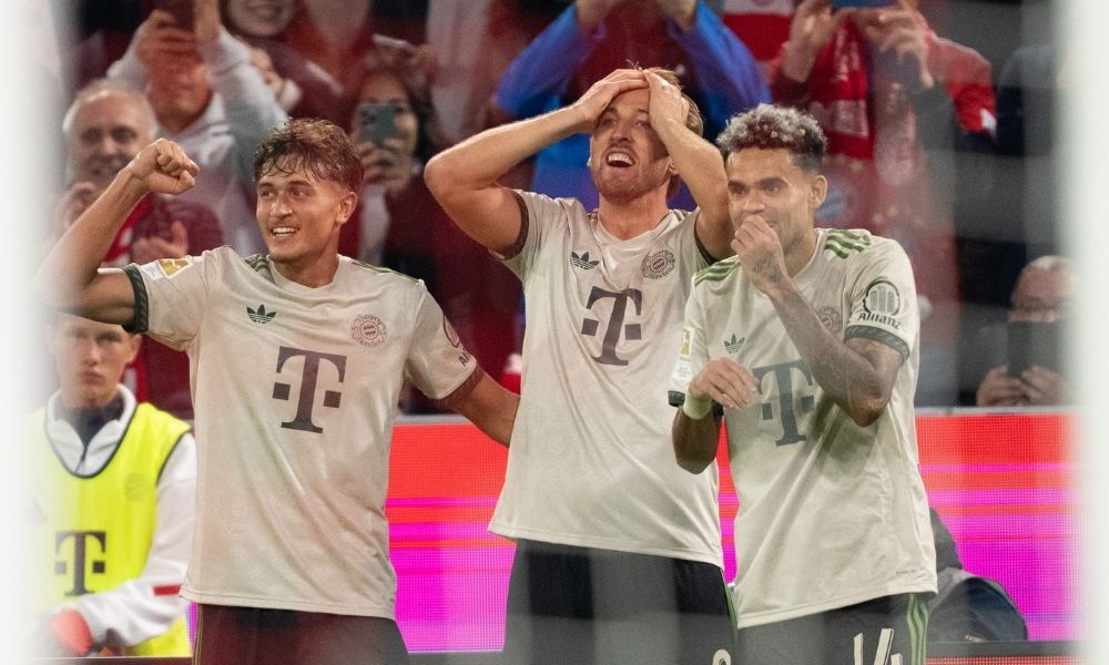 Harry Kane no se lo puede creer tras anotar 100 goles para Bayern Múnich