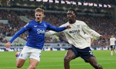Kiernan Dewsbury-Hall del Everton contra West Ham