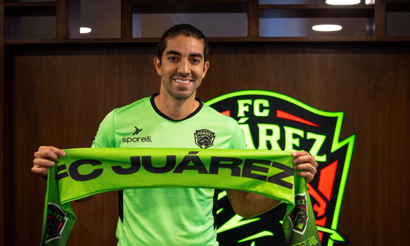 Rodolfo Pizarro estuvo por jugar con Argentiana