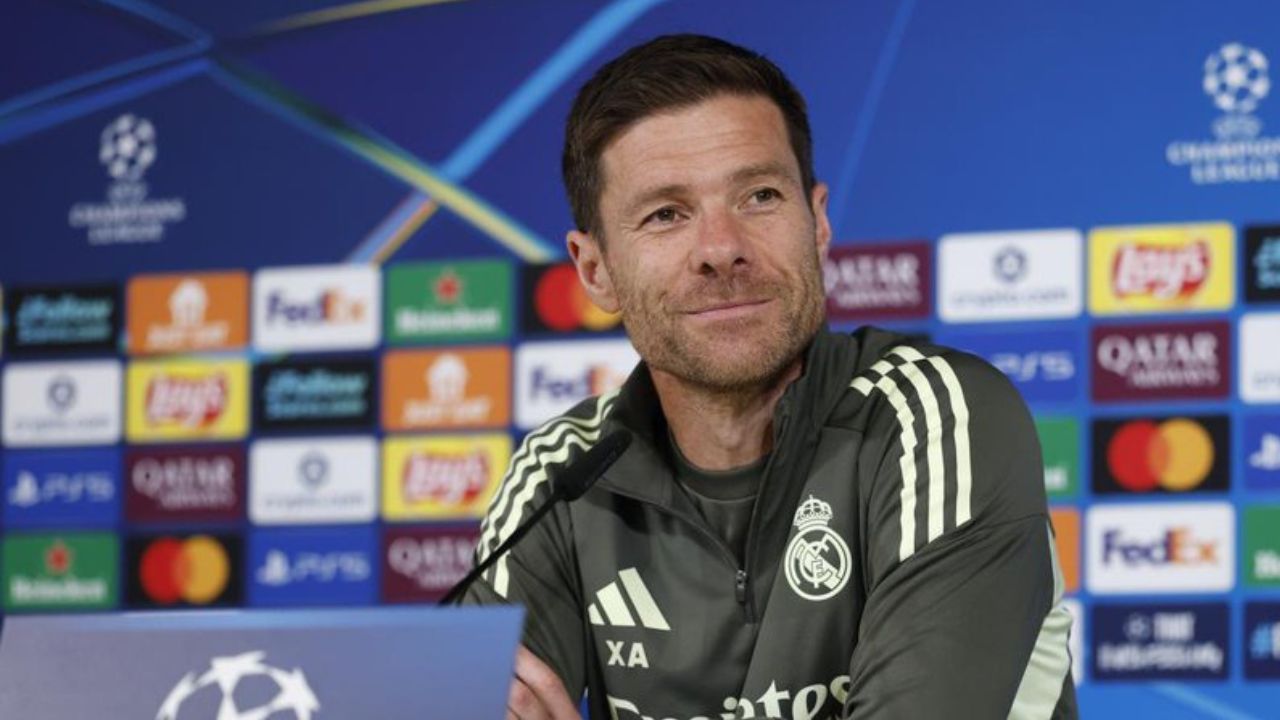 Xabi solidario con Simeone tras el incidente en Anfield