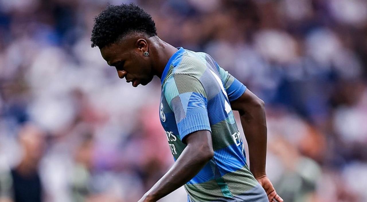 VINICIUS SE ENFADA