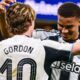 Anthony gordon da doblete en la goleada del newcastle 1 octubre 2025