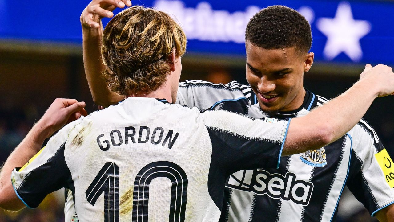 Anthony gordon da doblete en la goleada del newcastle 1 octubre 2025