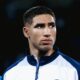 Kylian Mbappe comenta en foto de Insta de Hakimi