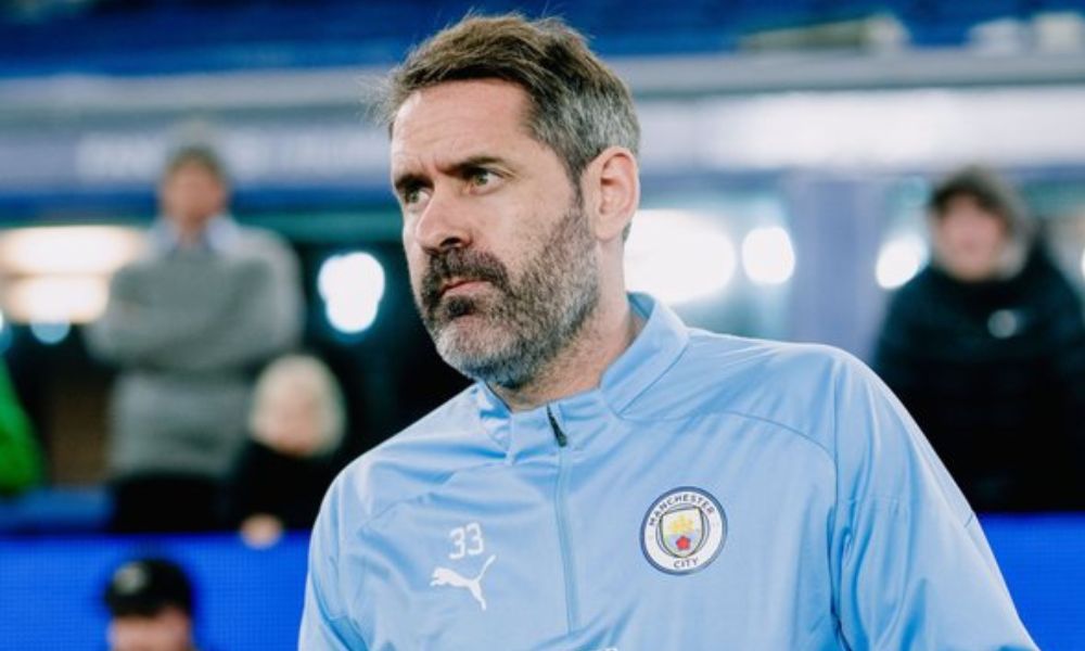Se va Scott Carson tras una etapa campeona en Manchester City
