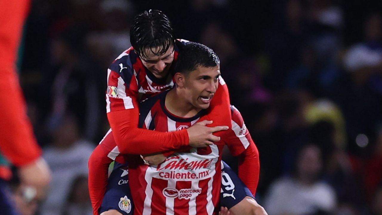 chivas vence a pumas 5 oct 2025