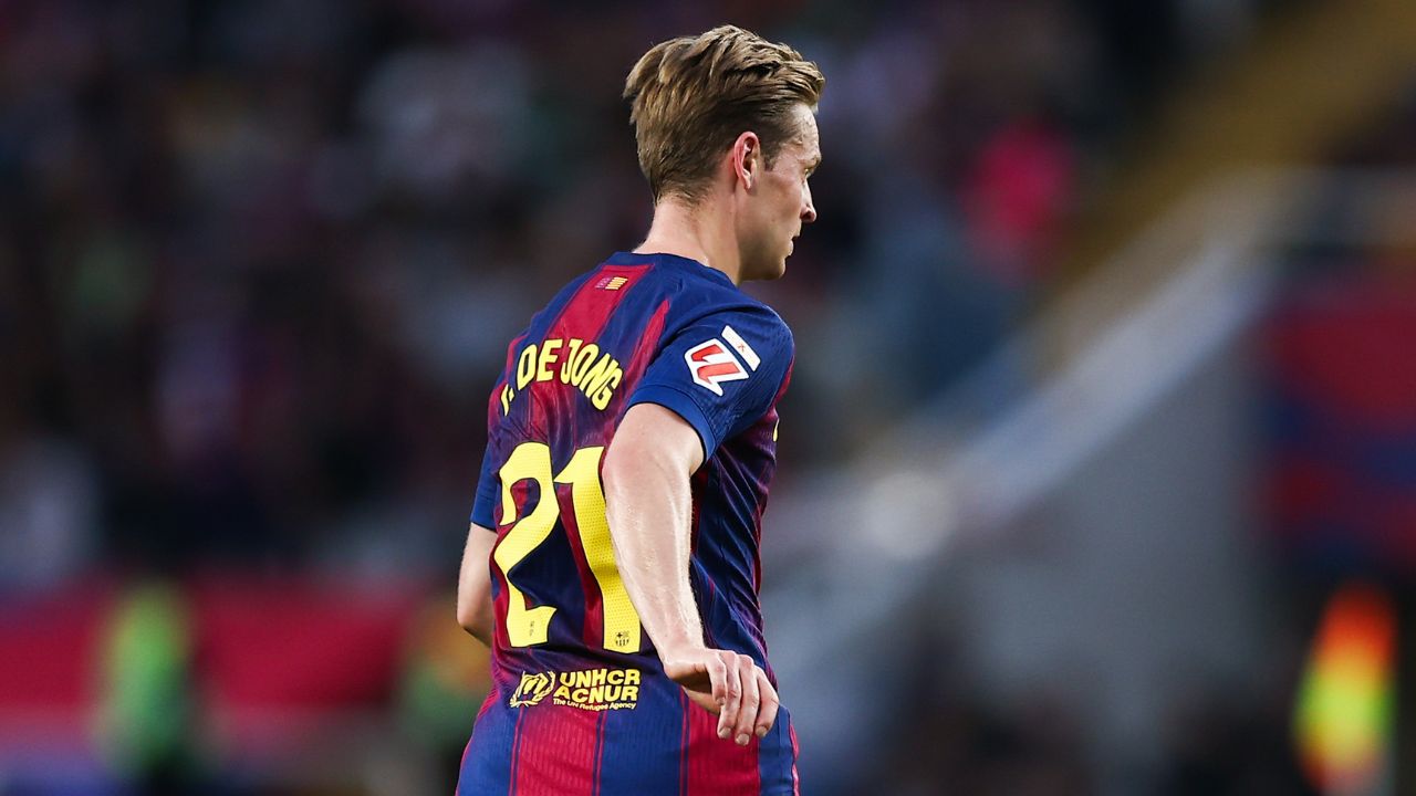 de Jong renovara 2 oct 2025