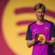 de jong y su salario 145 oct 2025