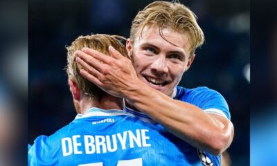 houllund da victoriaa al napoli 1 octubre 2025