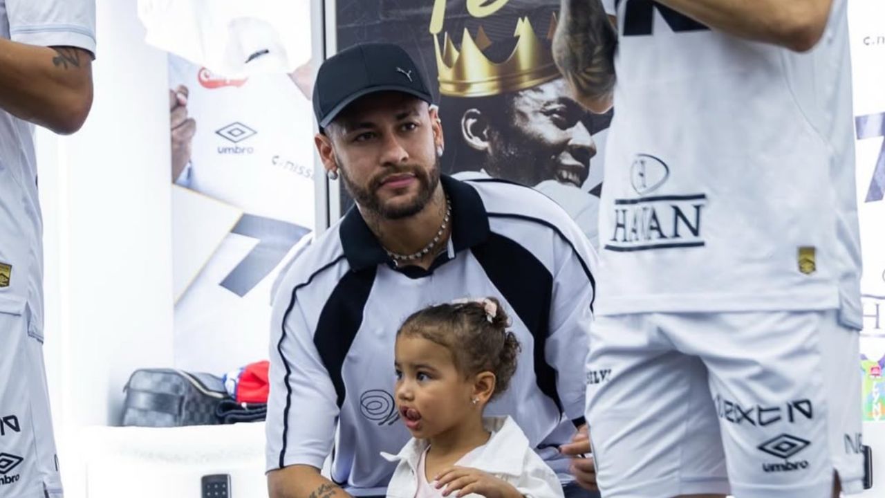 neymar consuela a su pequeña 16 oct 2025