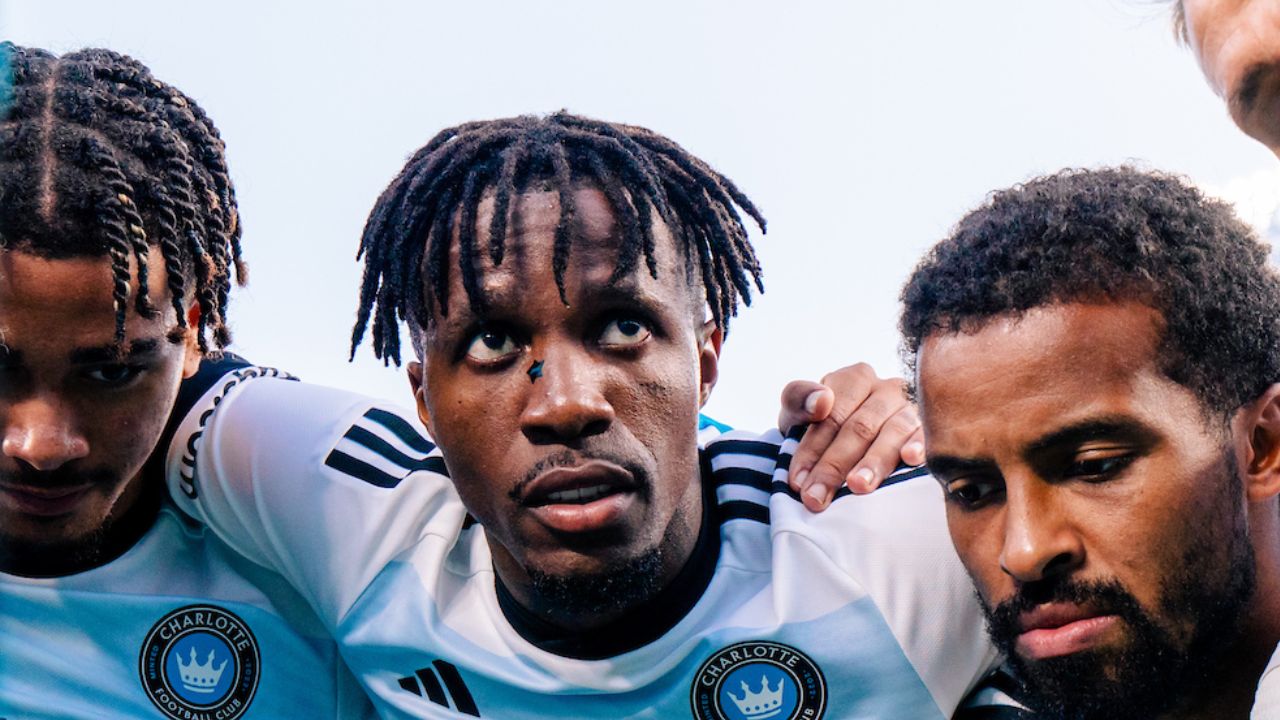 zaha lidera a Charlotte con gol 18 oct 2025