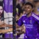 Alex Freeman Joven del Año y estandarte del relevo en la MLS