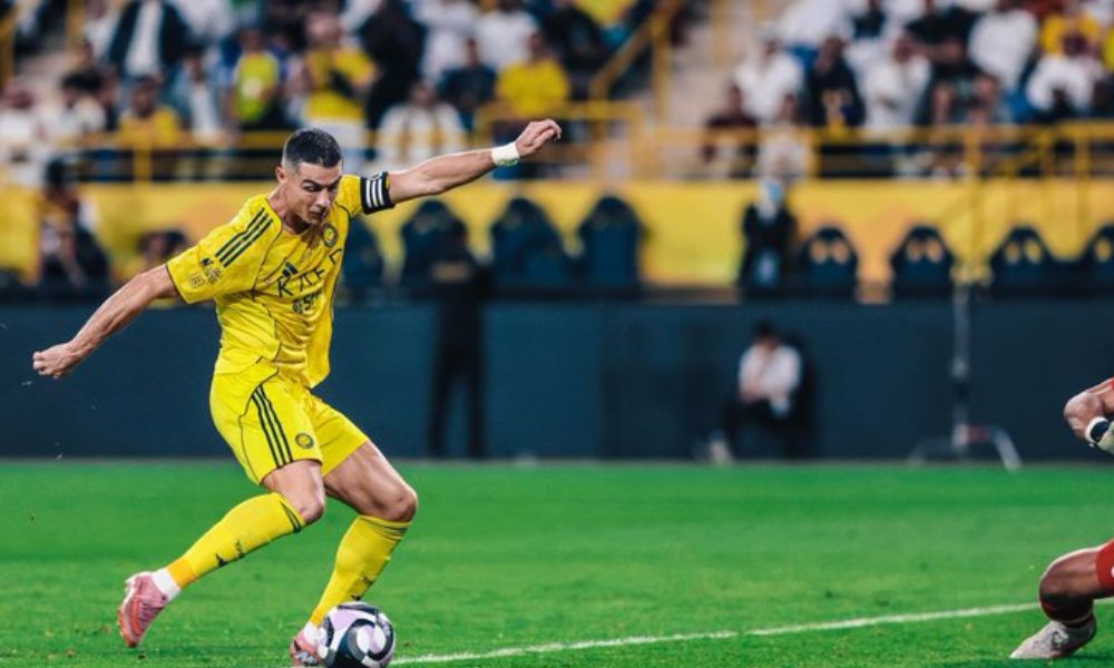 CR7 deja de seguir a compatriota por burlarse de su penal