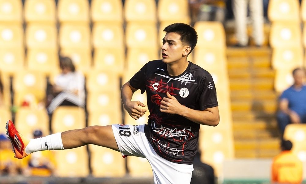 Gilberto Mora, Club Xolos