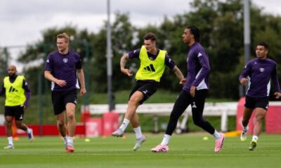 Premier League rechaza el tope salarial
