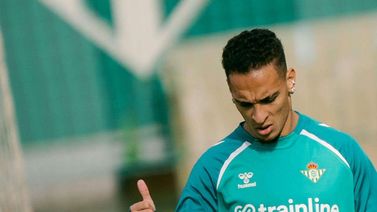 antony se queda en betis 18 nov 2025