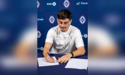 Nikola Djordjevic firma con Vancouver