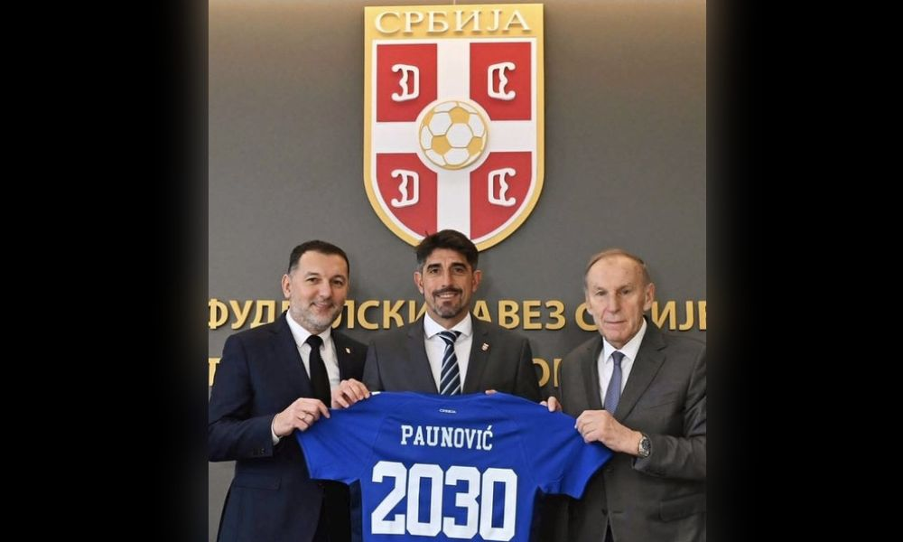 Serbia renueva a Paunovic rumbo al Mundial 2030