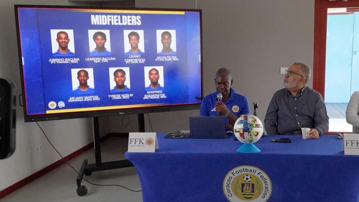 Dick Advocaat pide que confíen en Curazao en el Mundial de 2026. Foto: Especial.